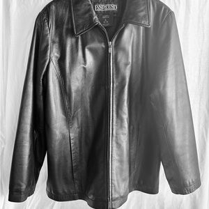 Lands' End Women’s Black Leather Jacket. Large 14-16. EUC.